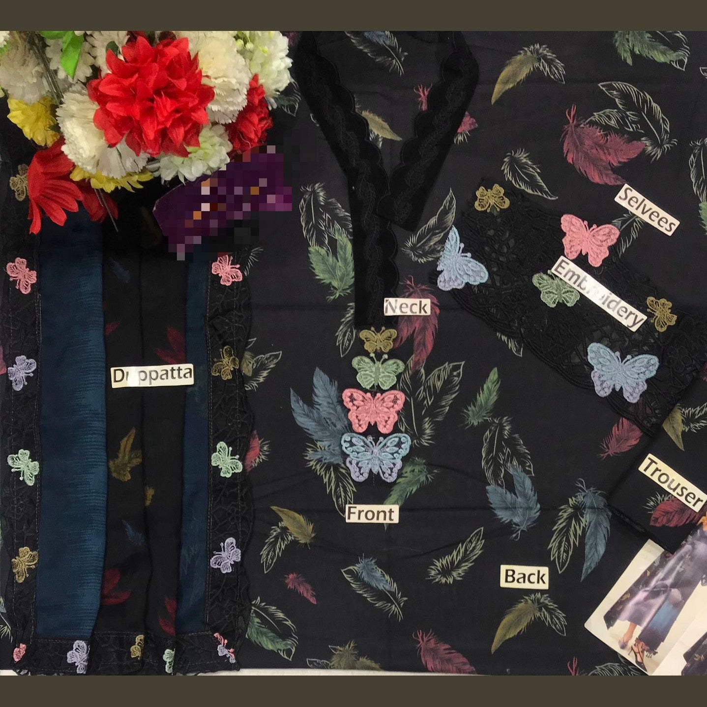 Baroque Embroidered Lawn 3 Piece Suit with Chiffon Dupatta