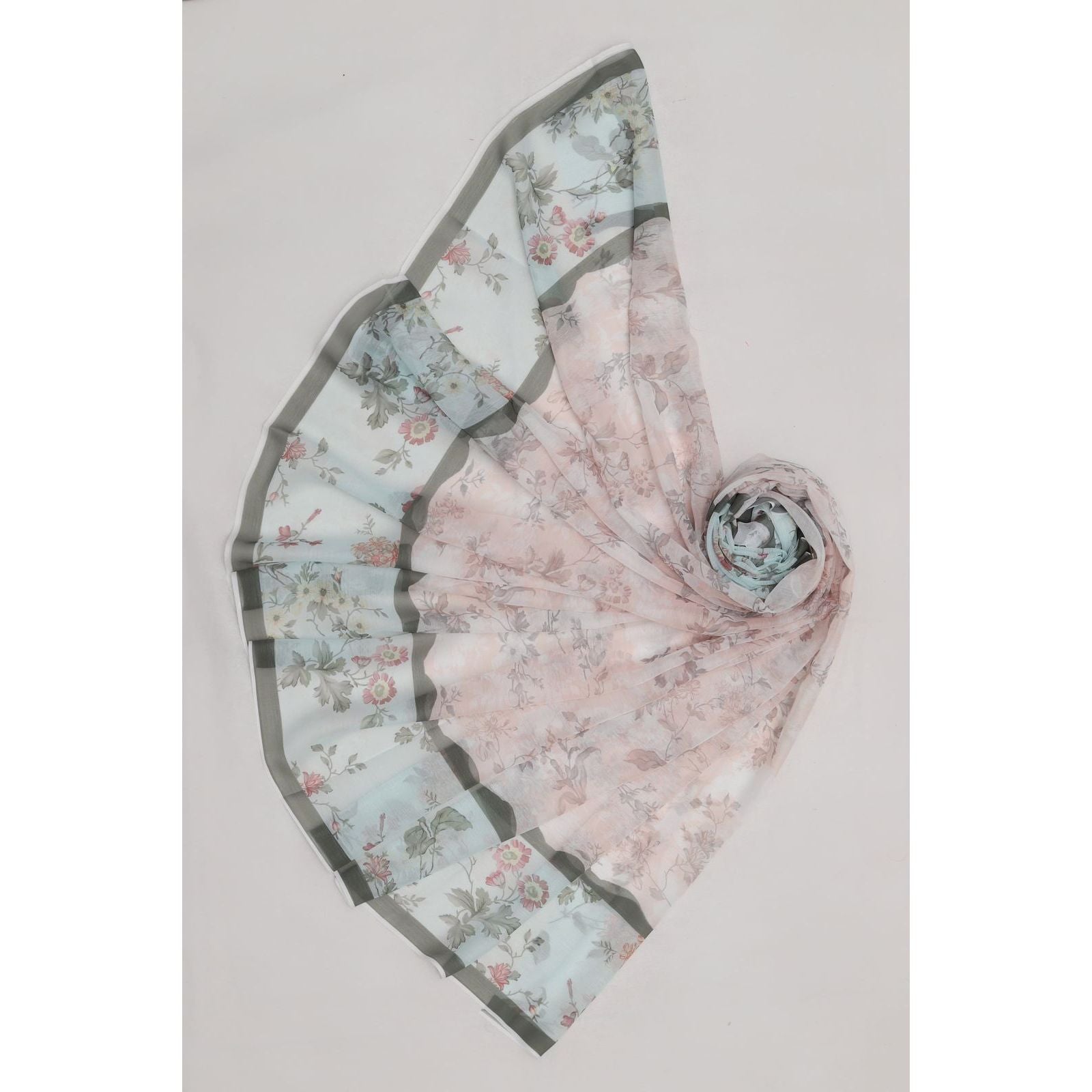 Luxury Printed Lawn 3 Piece Suit with Embroidery Patch & Digital Chiffon Dupatta